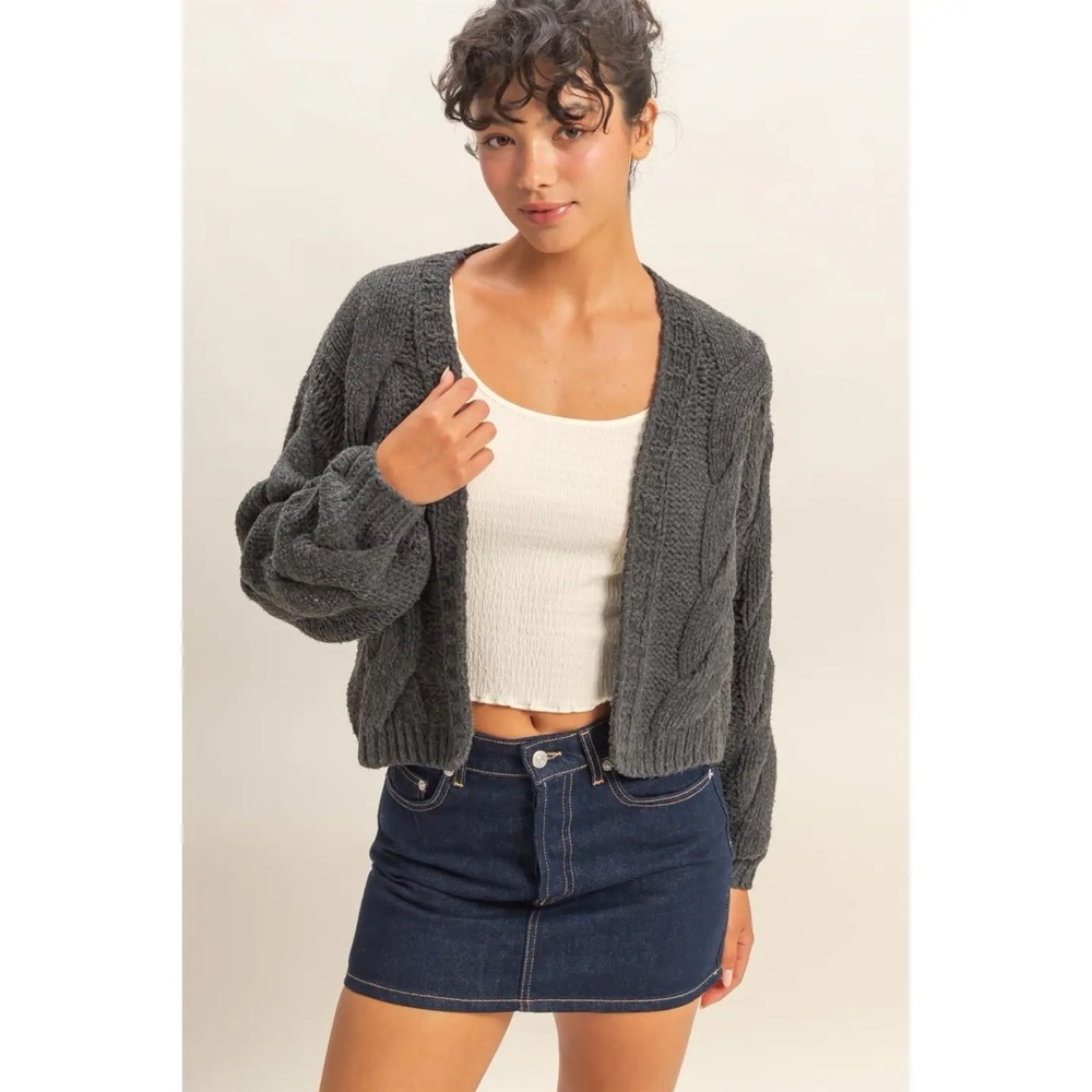 NWT Oversized Women's Gray Open Front Cable Knit Sweater